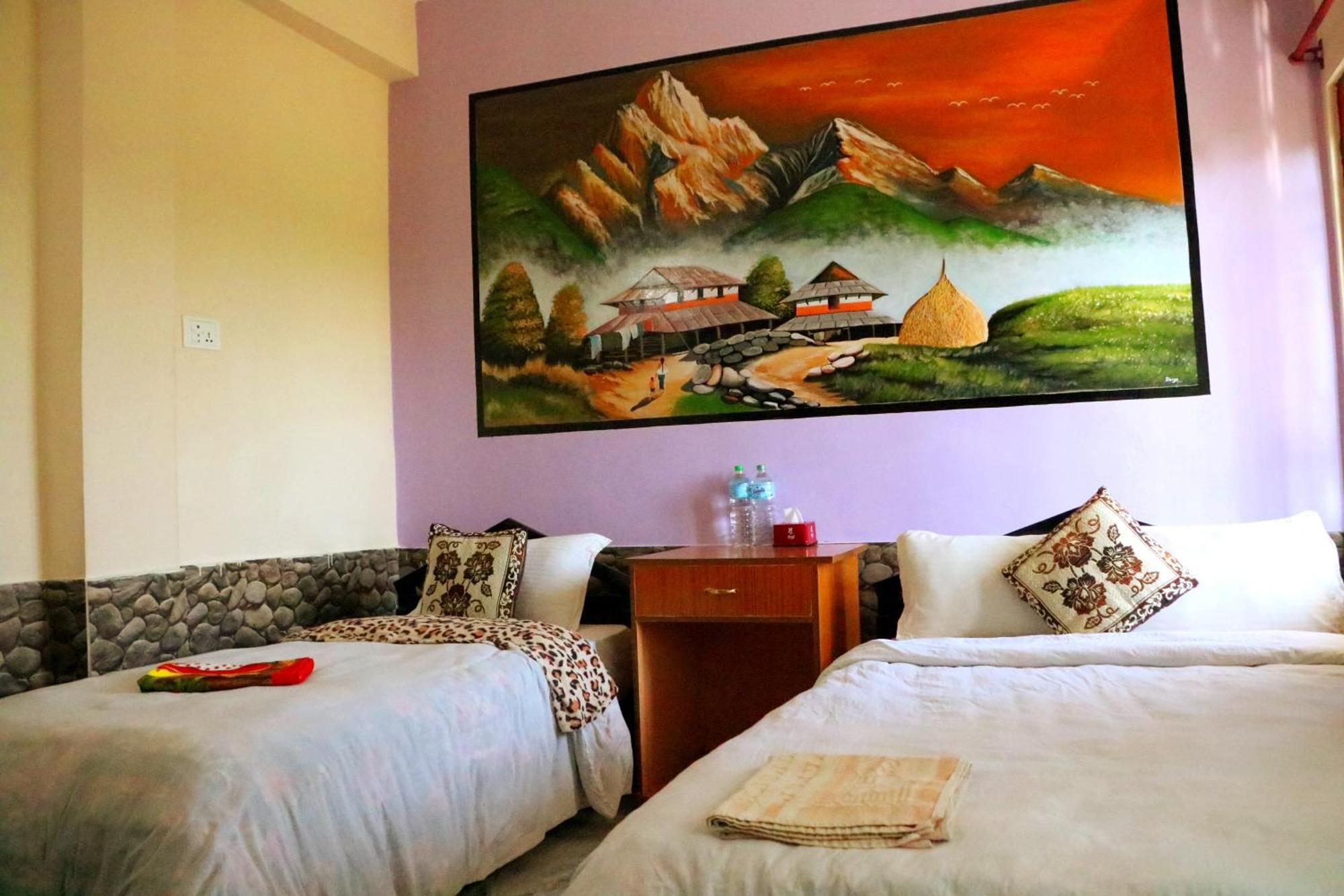 Hotel National Park Sauraha- Homely Stay And Peaceful Location With Jungle Safari Arrangements Exteriör bild